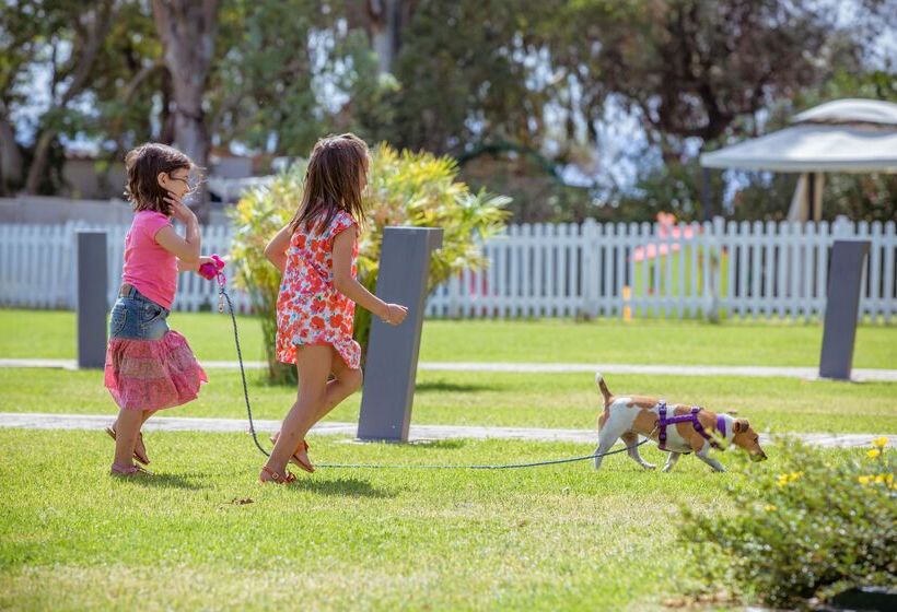 호텔 Princess Resort, Santikos Collection