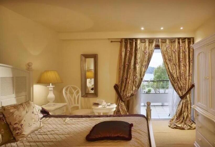 호텔 Princess Resort, Santikos Collection