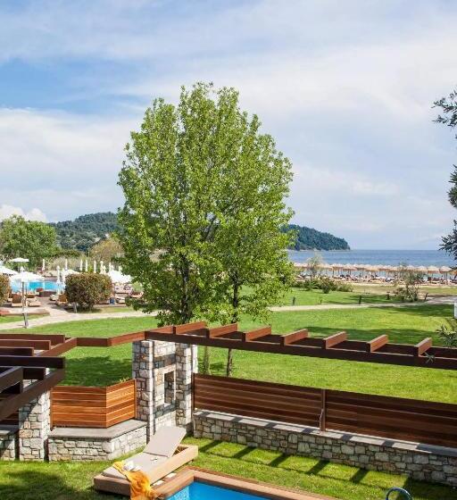 호텔 Princess Resort, Santikos Collection