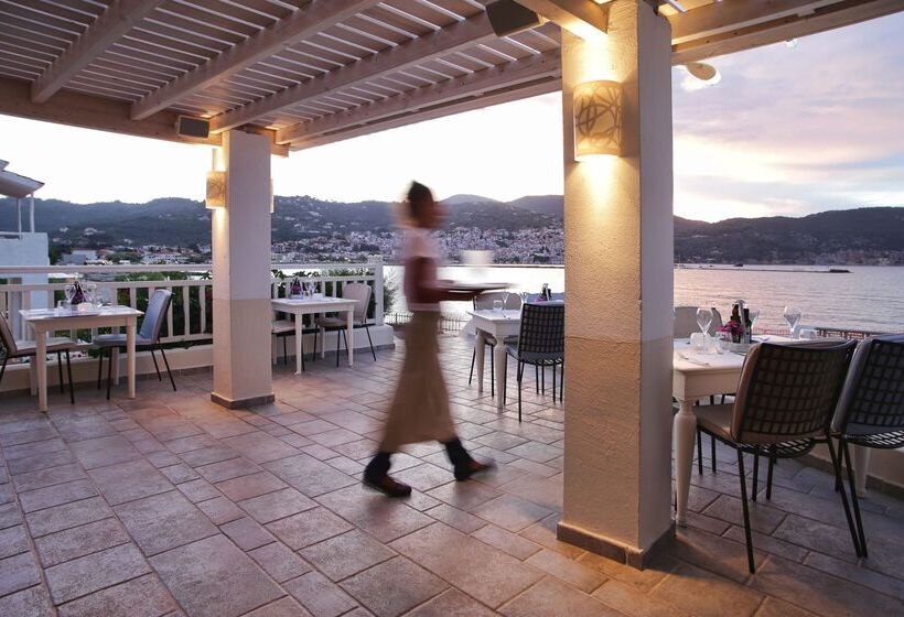 ホテル Skopelos Village