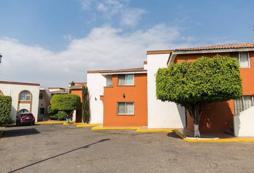 호텔 & Suites Villa Del Sol