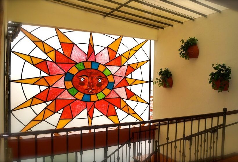 호텔 & Suites Villa Del Sol