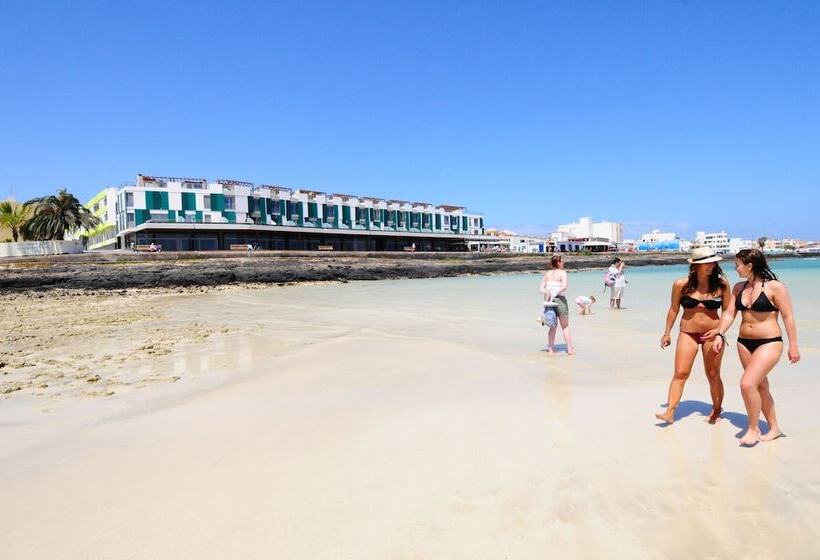 ホテル LIVVO Corralejo Beach