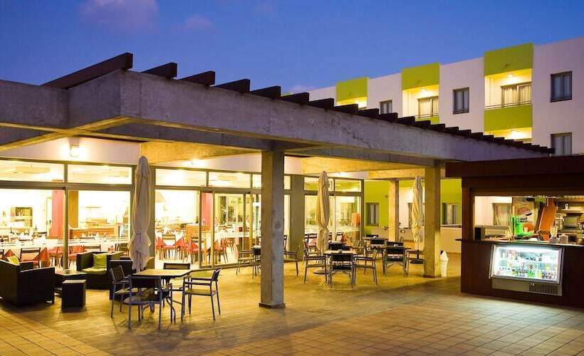 ホテル LIVVO Corralejo Beach