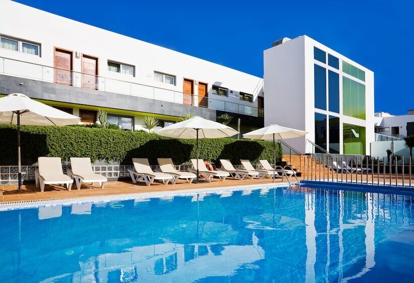 ホテル LIVVO Corralejo Beach