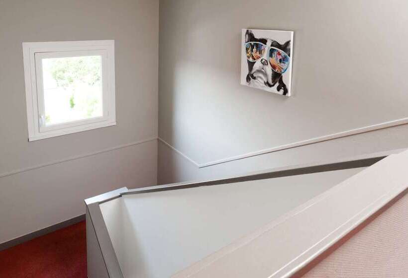 בית מלון כפרי The Originals City, Hôtel Le Savoy, Caen