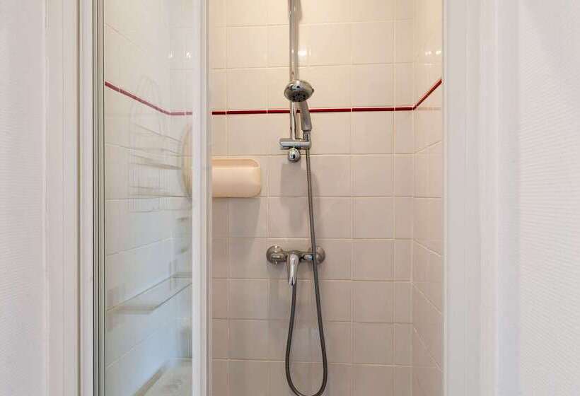 בית מלון כפרי The Originals City, Hôtel Le Savoy, Caen