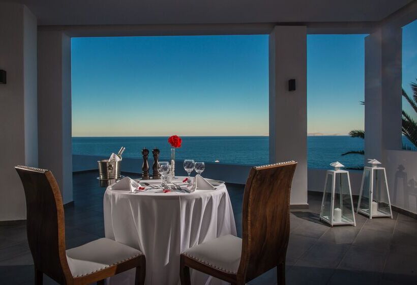 Отель Peninsula Resort & Spa