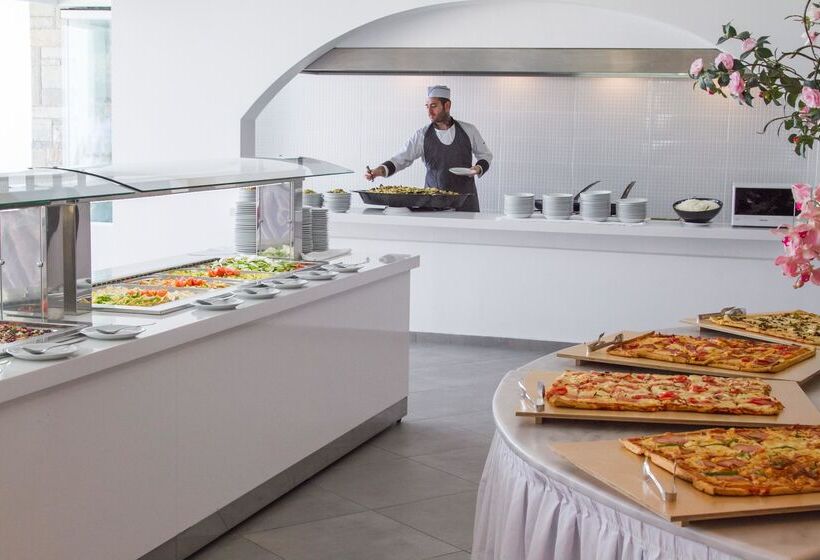 Отель Peninsula Resort & Spa