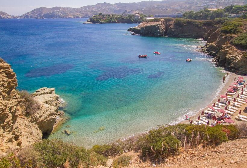 Отель Peninsula Resort & Spa