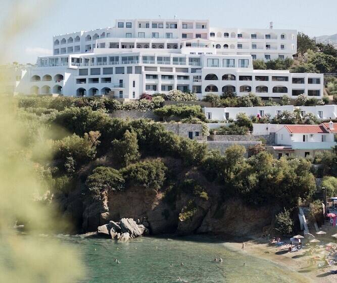 Отель Peninsula Resort & Spa