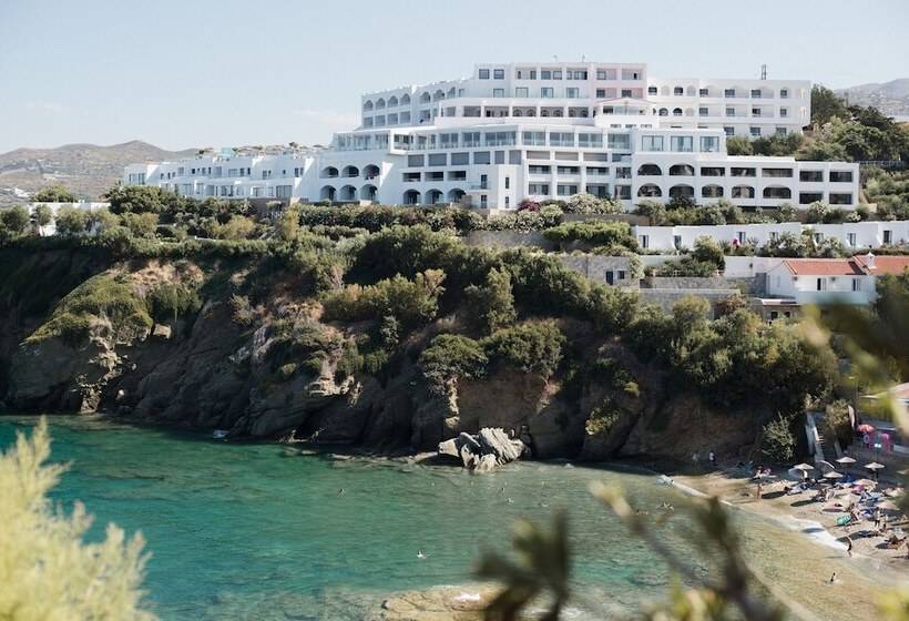 Отель Peninsula Resort & Spa