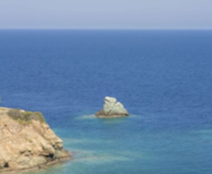 Отель Peninsula Resort & Spa