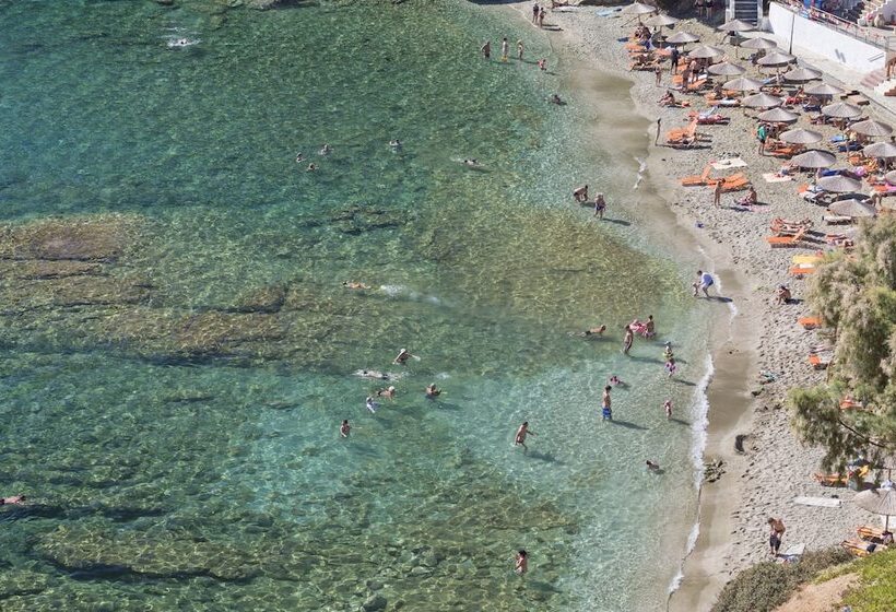 Отель Peninsula Resort & Spa