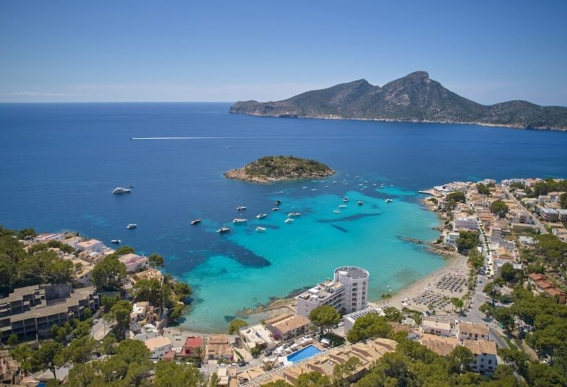 Universal Hotel Aquamarin