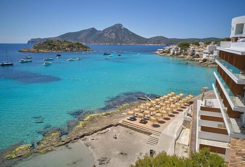 Universal Hotel Aquamarin