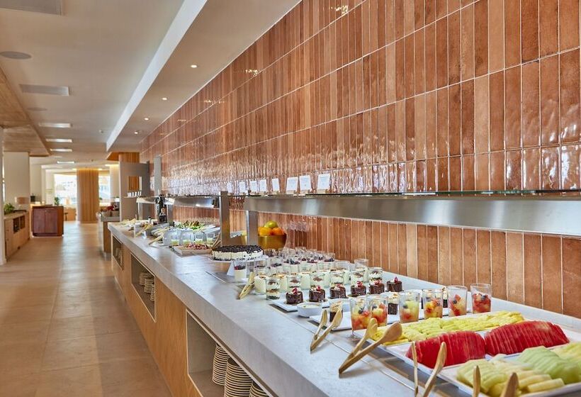 Universal Hotel Aquamarin