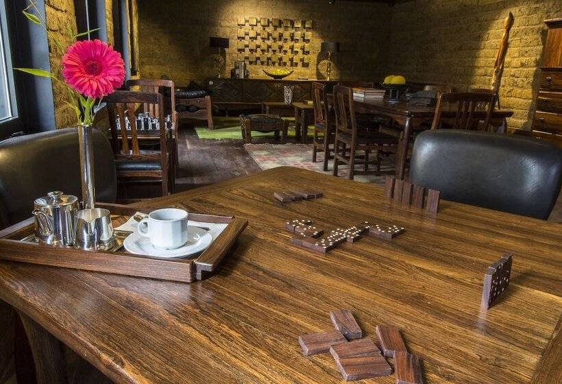 בית מלון כפרי Uvence Arte +