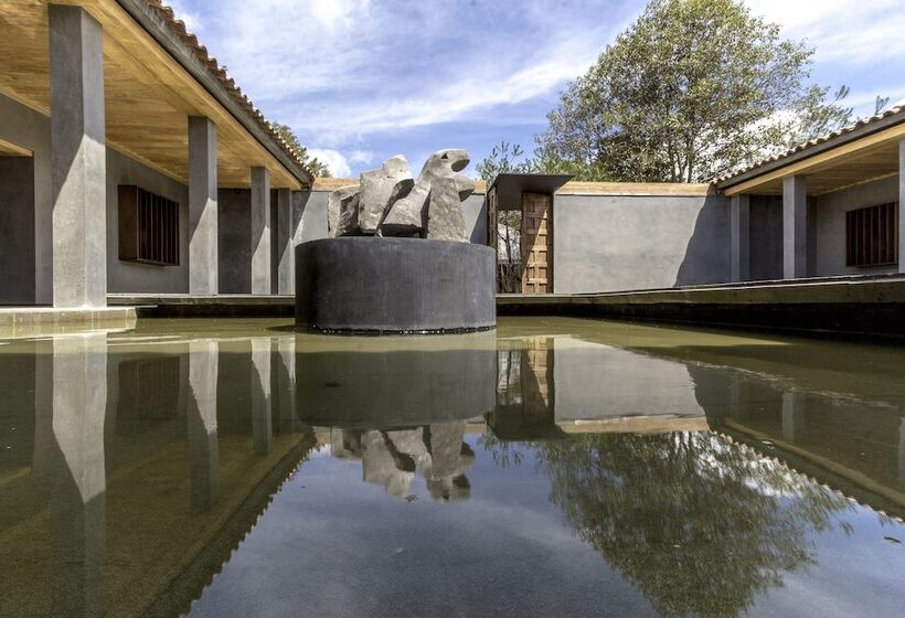 בית מלון כפרי Uvence Arte +