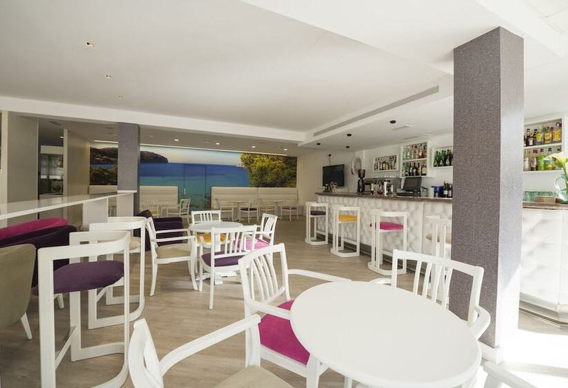 هتل Venecia Paguera