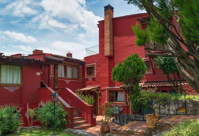 Villa San Jose Hotel & Suites