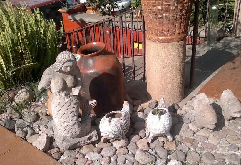 Villa San Jose Hotel & Suites