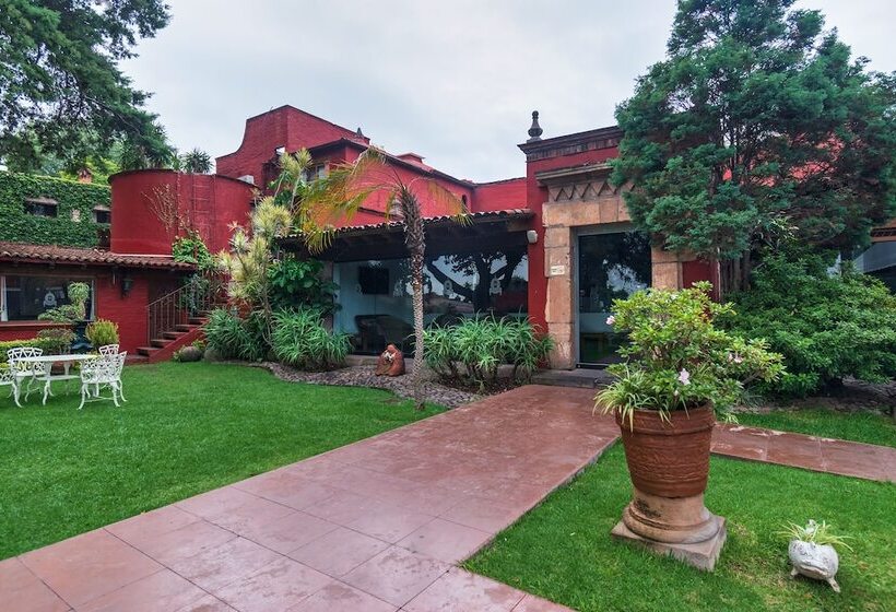 Villa San Jose Hotel & Suites