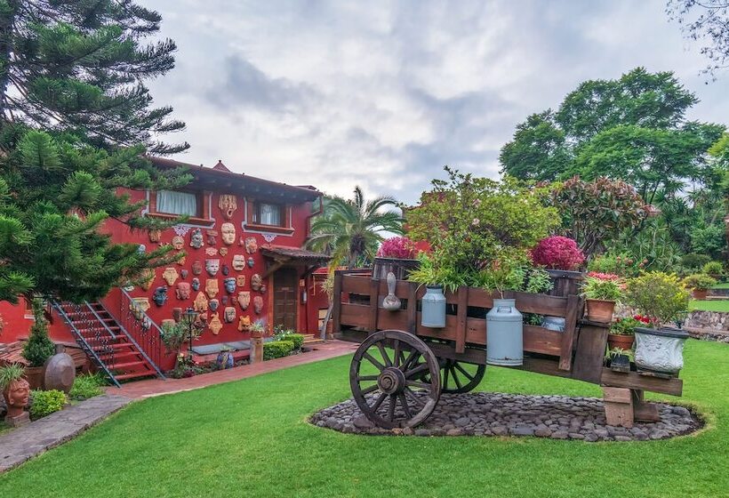 Villa San Jose Hotel & Suites