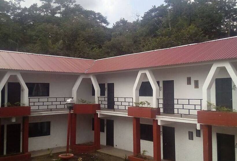 فندق Villas Kin Ha