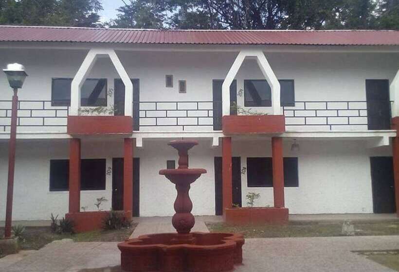 فندق Villas Kin Ha