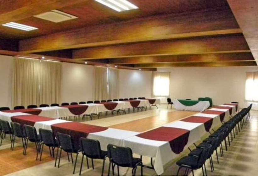 فندق Villas Kin Ha