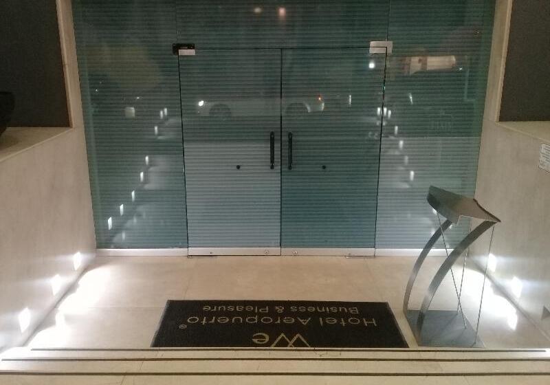 We Hotel Aeropuerto