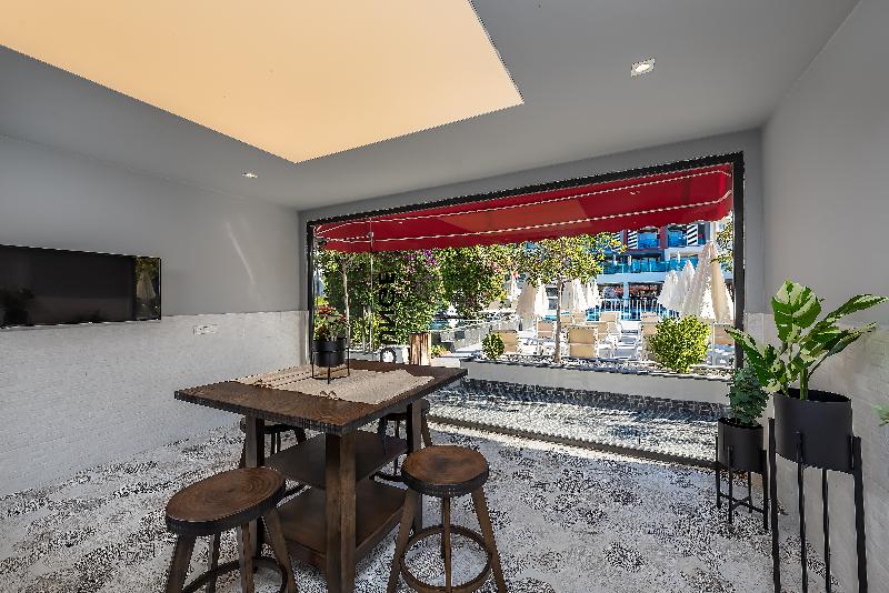 酒店 White City Beach Adult Only