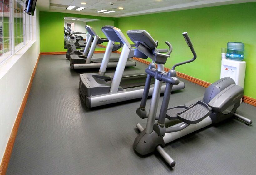 Istay Hotel Ciudad Victoria