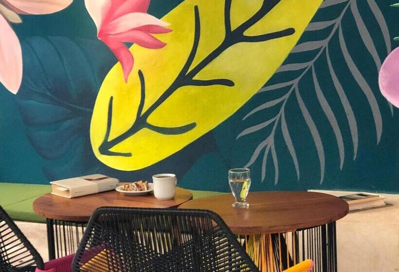 Latino Hotel Boutique