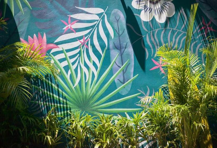 Latino Hotel Boutique