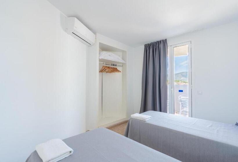 Magalluf Playa Apartments - Adults Only