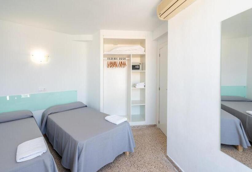 Magalluf Playa Apartments - Adults Only