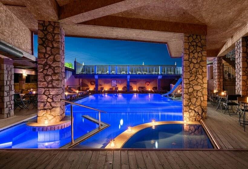 Marietta Hotel & Apartments