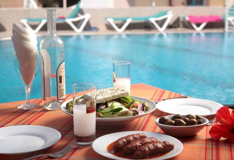 Marietta Hotel & Apartments