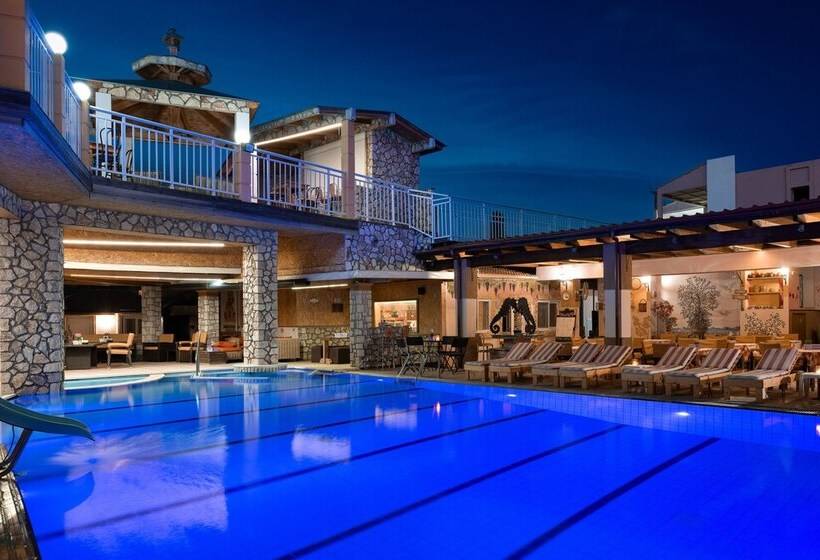 Marietta Hotel & Apartments