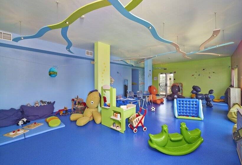 Martinhal Quinta Family Resort