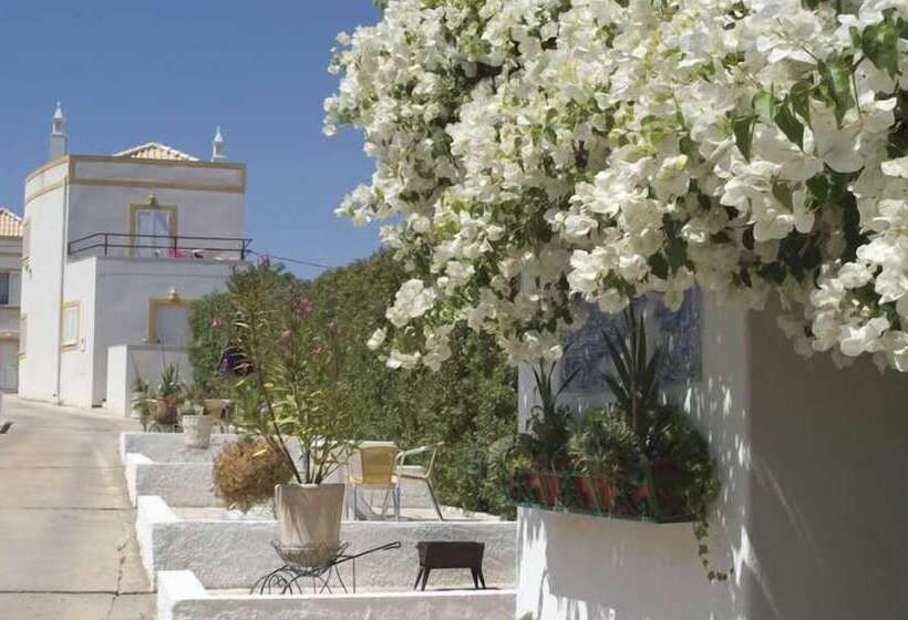 Monte Dos Avos Village  Pet Friendly