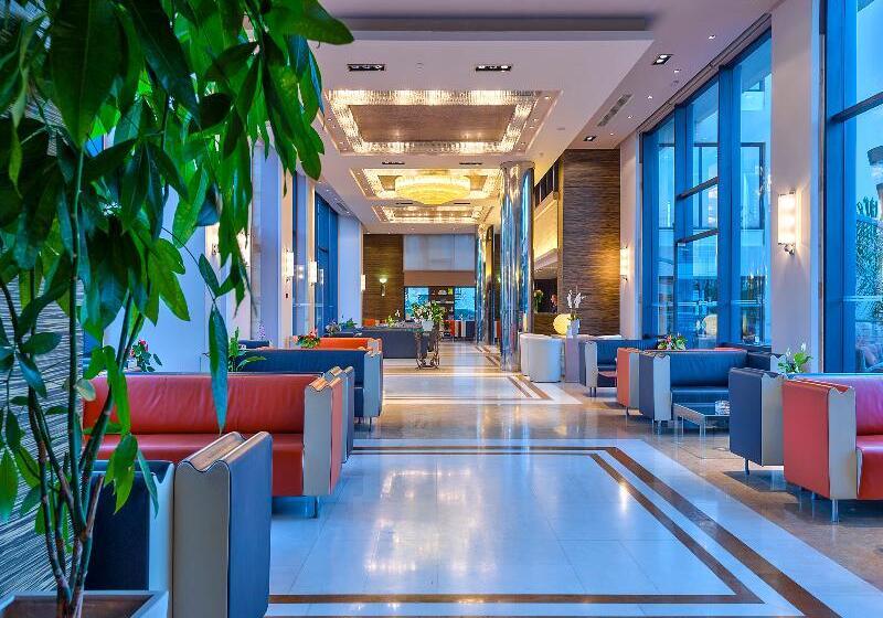 Porto Platanias Beach Resort & Spa