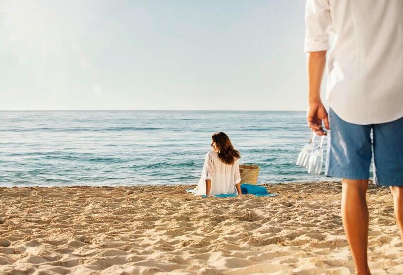 استراحتگاه Blue Sea Beach Affiliated by Melia