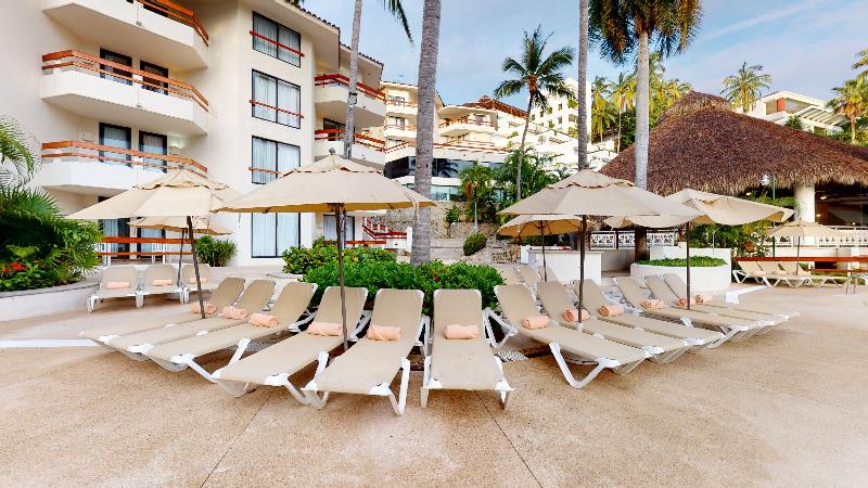 リゾートホテル Park Royal Beach Acapulco  All Inclusive
