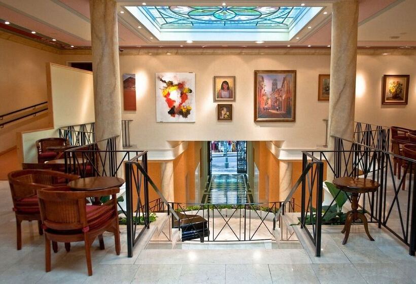 Rf Astoria  Adults Only