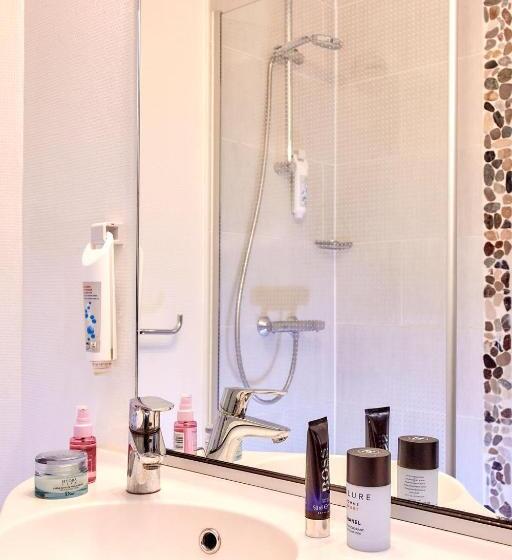 Welcomotel Les Mureaux