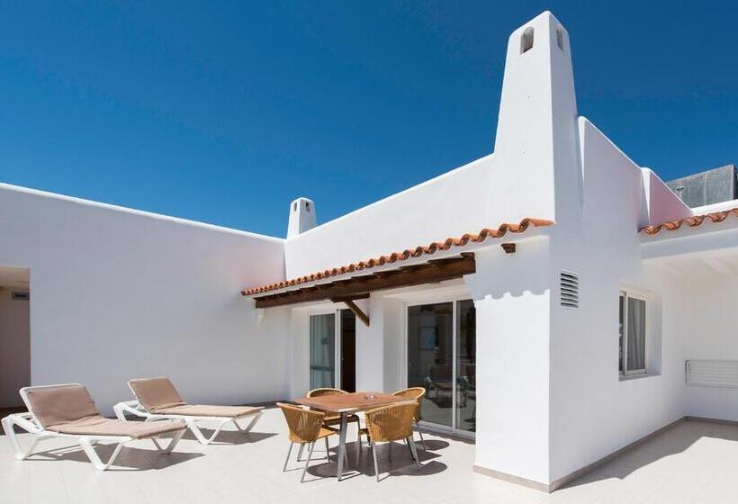 Apartamentos Es Cañe