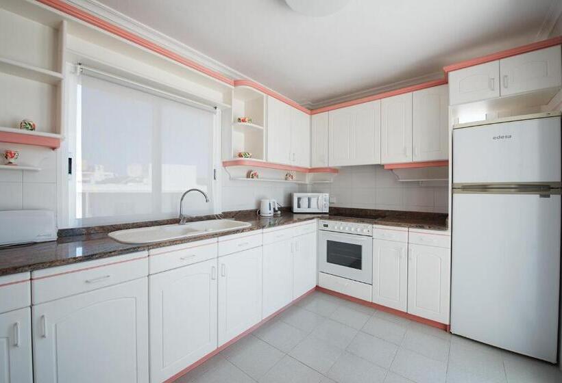 Apartamentos Es Cañe